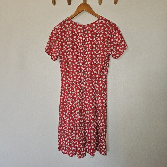 GAP Red Floral Mini Dress Women’s Size 2 Short Sleeve V-Neck Fit & Flare - Picture 13 of 16